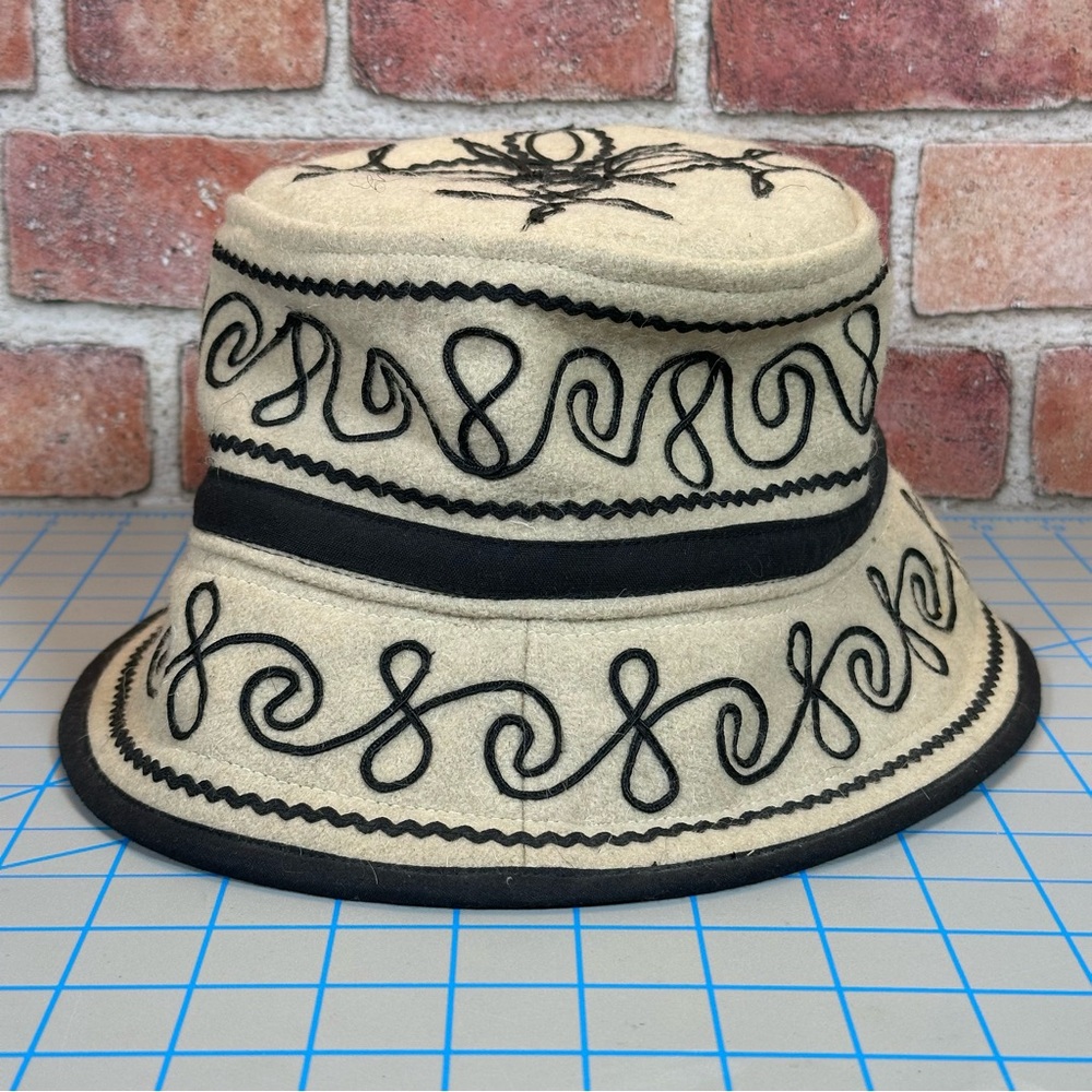 Women's Boho Bucket Hat 100% Wool Made in Guatemala Lined Tan Brown Size XL